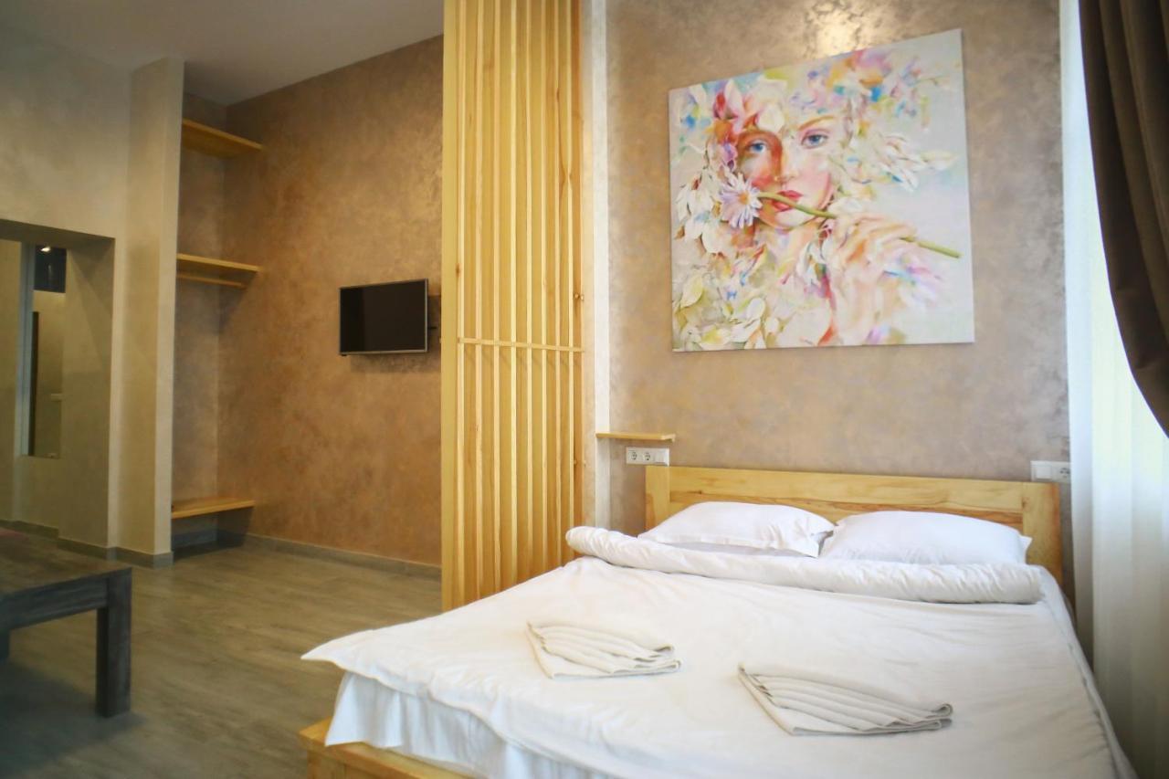 Leogrand Apartment On Drohobycha 4 Lvov Exteriér fotografie